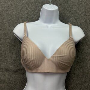 Victoria's Secret The T-Shirt Lightly Lined Wireless Bra Size 36C Foam Padded